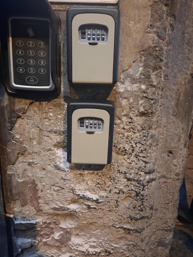 Casa Suite Del Cardinale Napoli Eksteriør billede